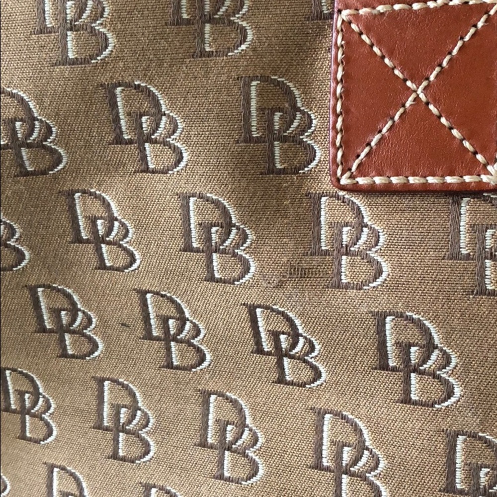 D&B Tote - Picture 6 of 7